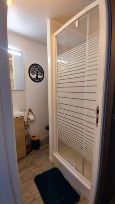 Le Joli'Mans, Appartement Refait A Neuf, Entierement Equipe, Pour 2 Personnes, Proche Quartier Historique Et Centre Le Mans Kültér fotó