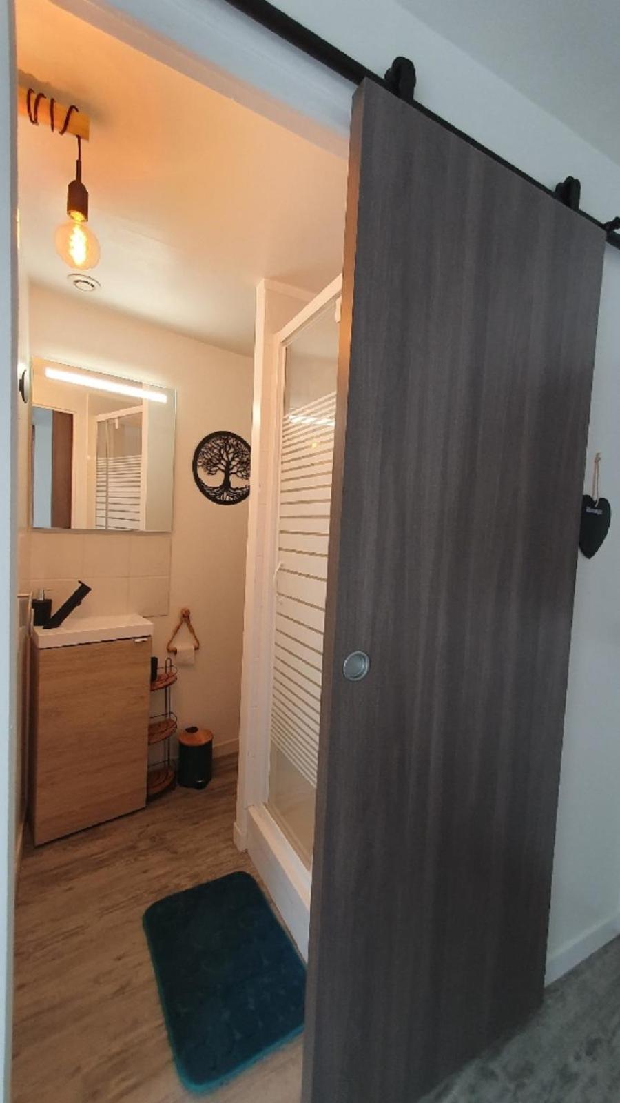Le Joli'Mans, Appartement Refait A Neuf, Entierement Equipe, Pour 2 Personnes, Proche Quartier Historique Et Centre Le Mans Kültér fotó
